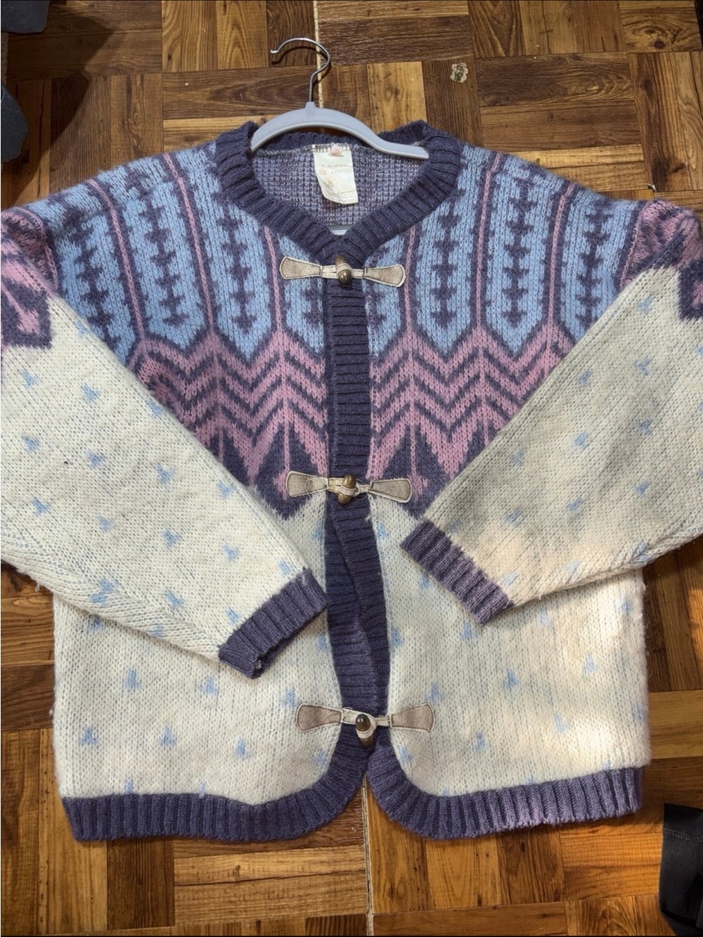 Vintage Alafoss Icewool Icelandic yoke toggle cardigan, Women’s size small